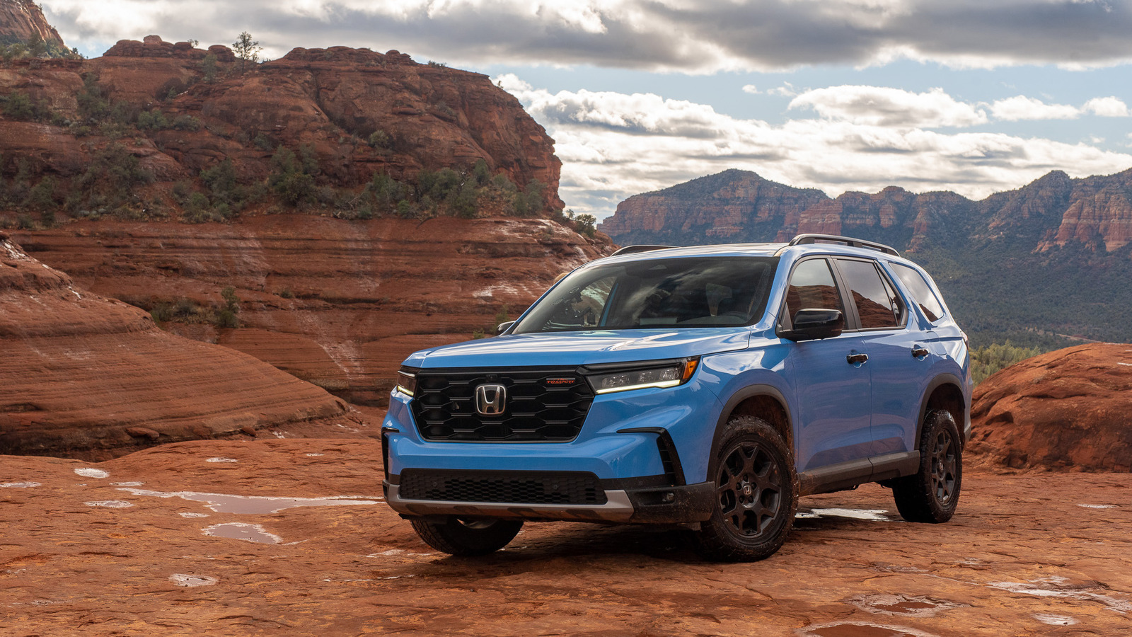 2023 Honda Pilot First Drive Trailsport Suv Makes Big Promises On And
