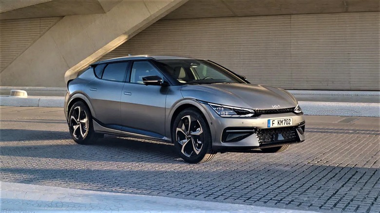 2023 Kia EV6 in the streets promo pic