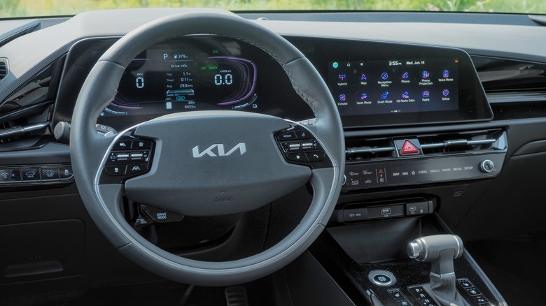 2023 Kia Niro HEV