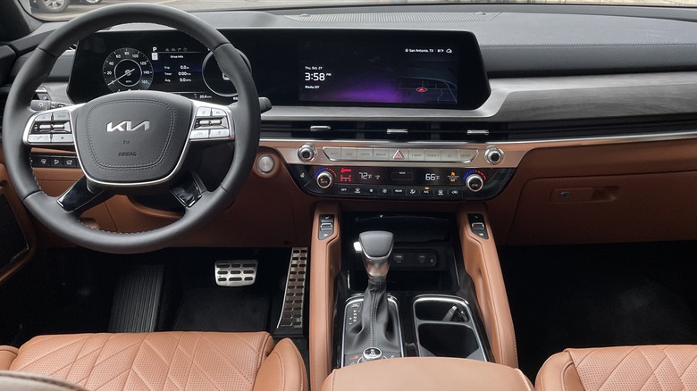 2023 Kia Telluride dashboard