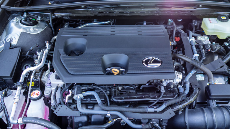 2023 Lexus ES 300h F Sport Handling engine bay