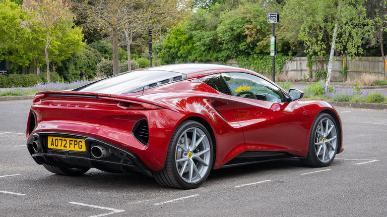 Lotus Emira