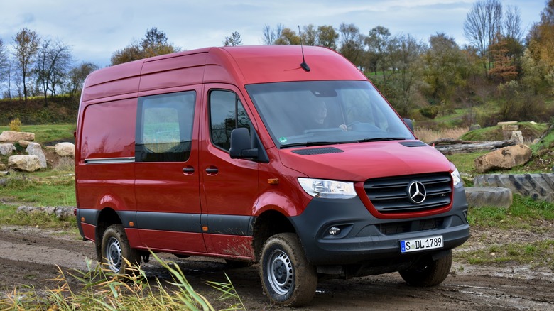 2023 Mercedes-Benz Sprinter (cargo) front three quarter view..