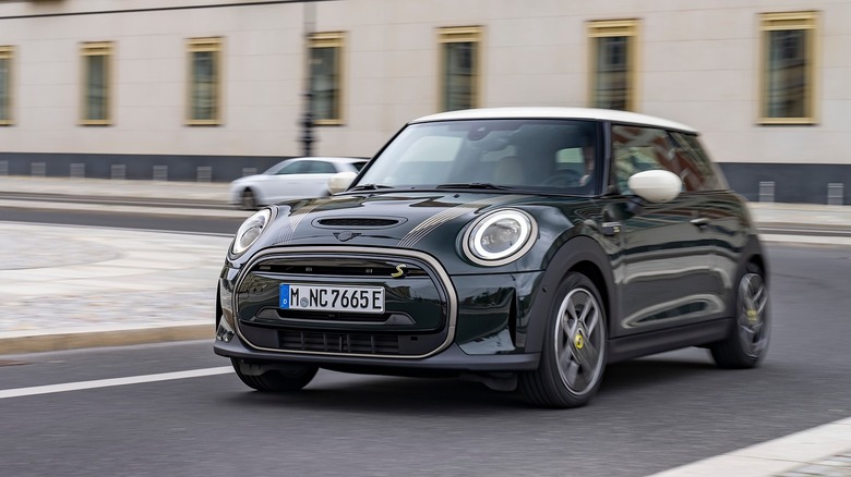Mini Cooper SE Resolute