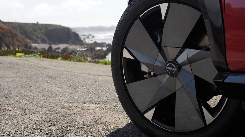 2023 Nissan Ariya e-4ORCE wheel
