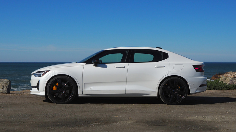 Polestar 2 BST Edition 270