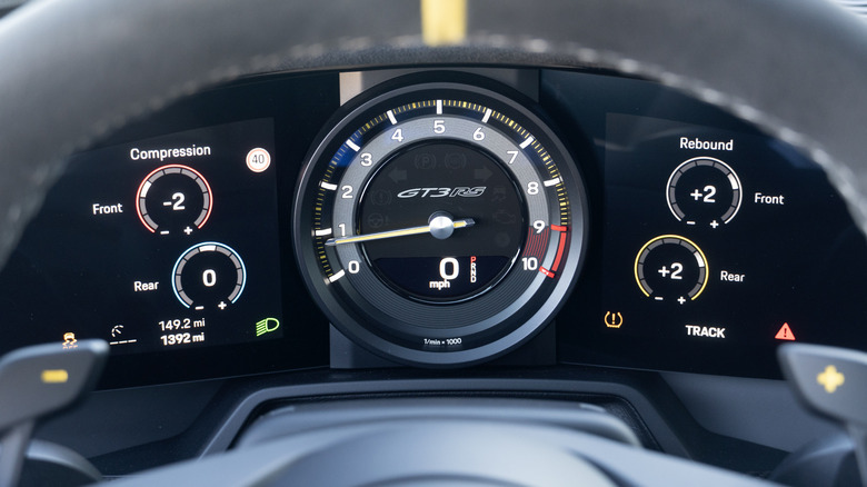 992 Porsche 911 GT3 RS gauge cluster