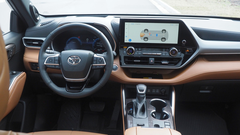 2023 Toyota Highlander Hybrid
