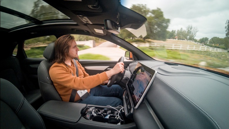 Driving the VinFast VF8