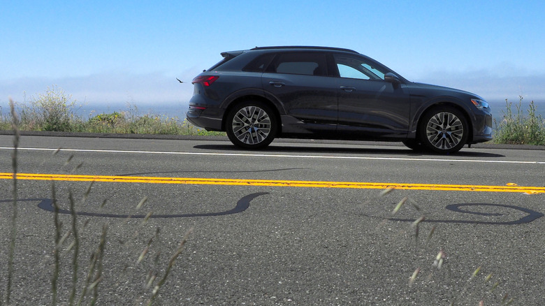 2024 Audi Q8 e-tron