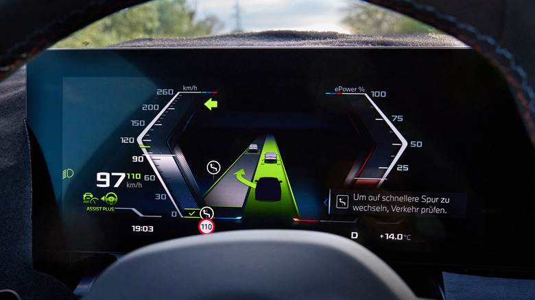 2024 BMW i5 prototype gauge cluster