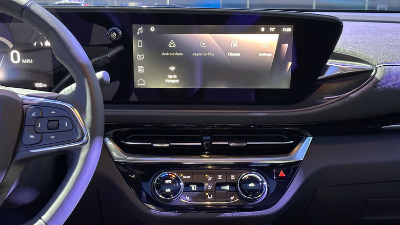 2024 Buick Envista infotainment