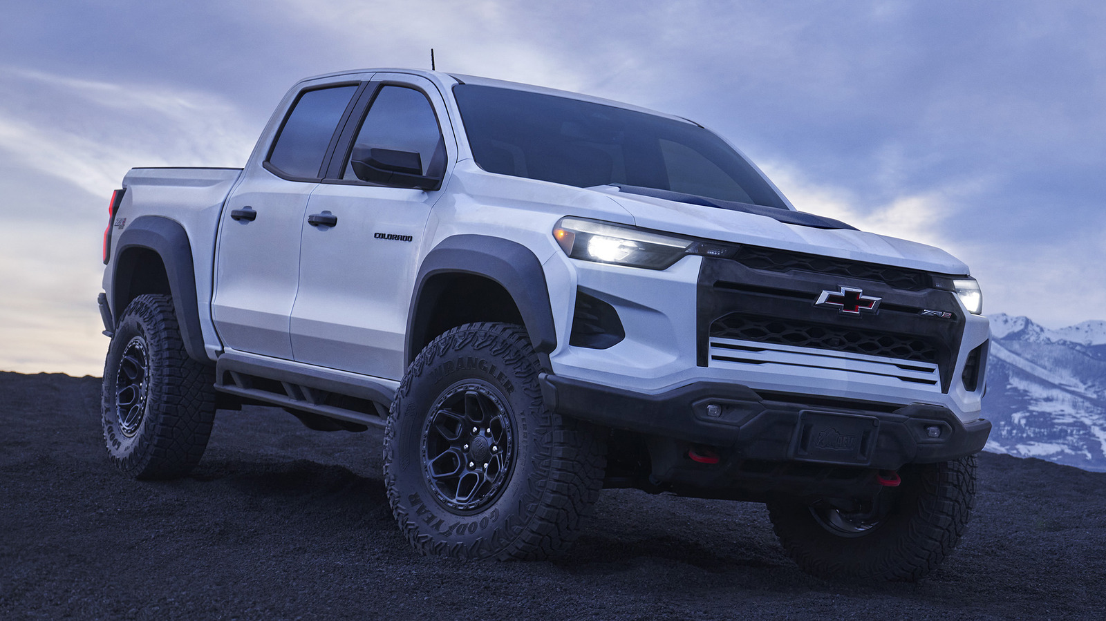 2024 Chevrolet Colorado ZR2 Bison Gives Midsize Pickup An AEV OffRoad