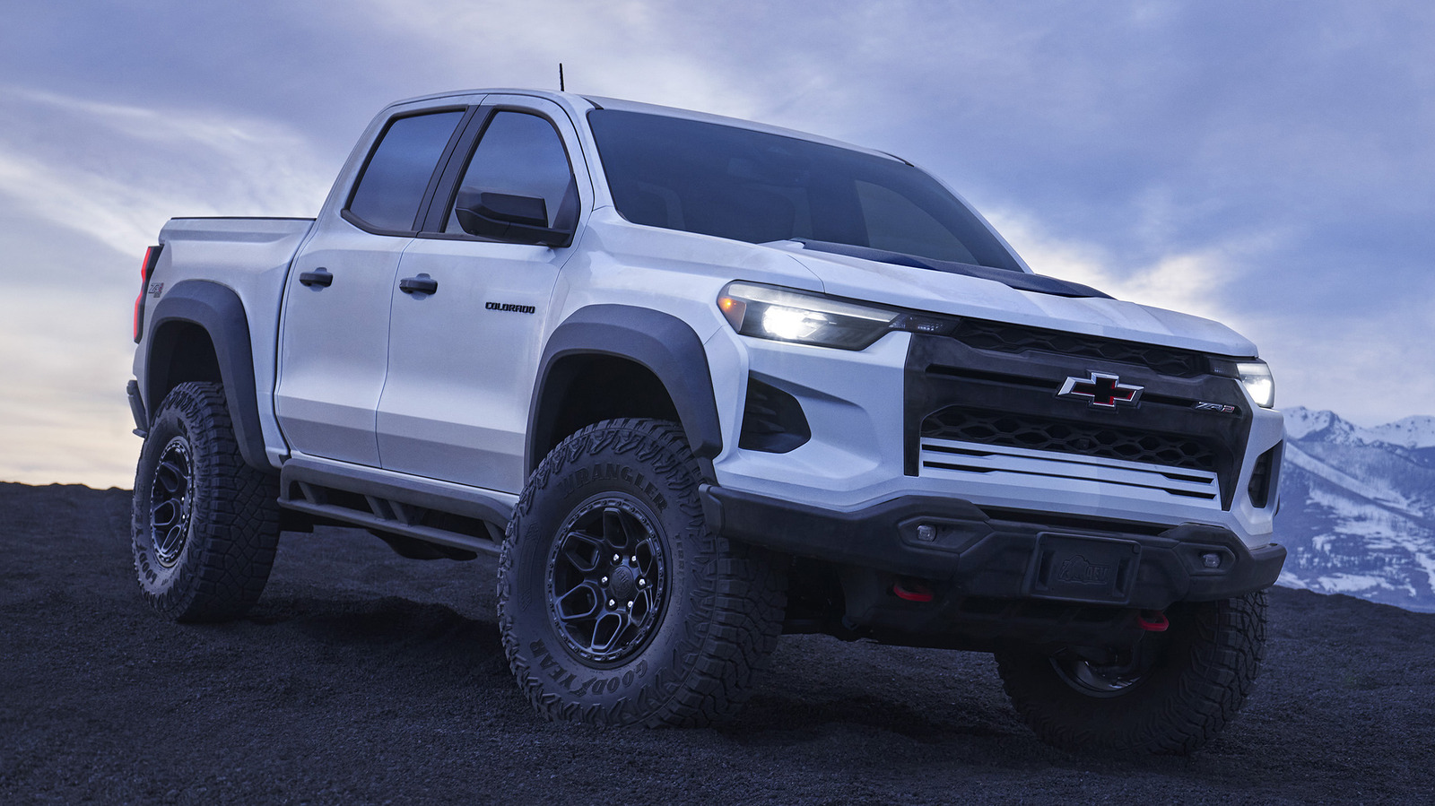 2024 Chevrolet Colorado ZR2 Bison verleiht mittelgroßem Pickup ein AEV