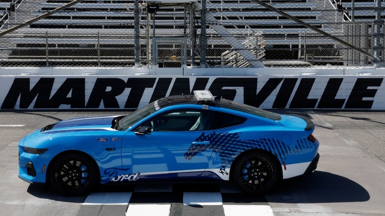 Mustang GT pace car