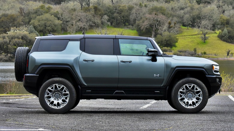 2024 GMC Hummer EV SUV profile view.