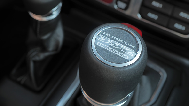 Rubicon 392 Final Edition shift trim