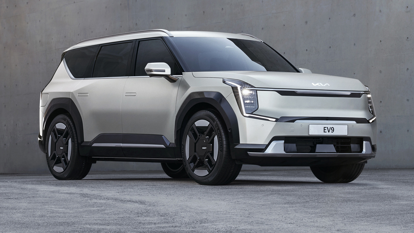 2024 Kia EV9 Revealed As Striking ThreeRow Electric SUV