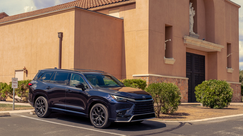 2024 Lexus TX