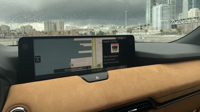 2024 Mazda CX-90 infotainment display