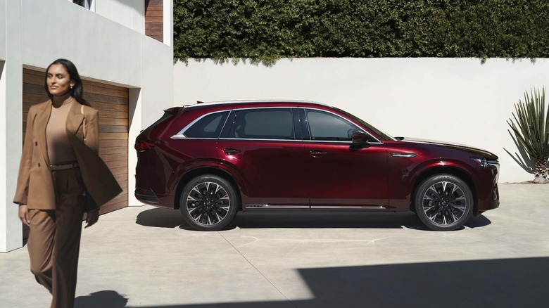 2024 Mazda CX-90