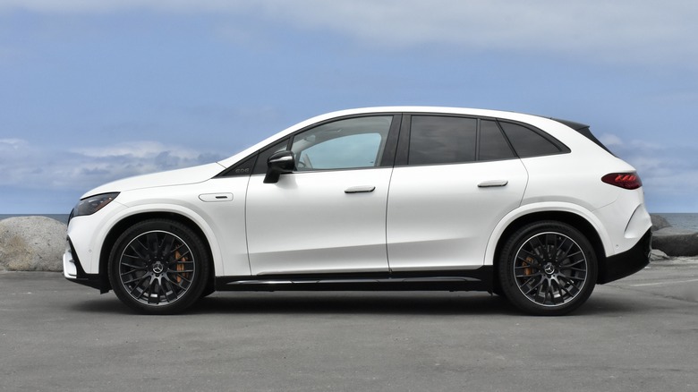 2024 Mercedes-AMG EQE SUV profile view.