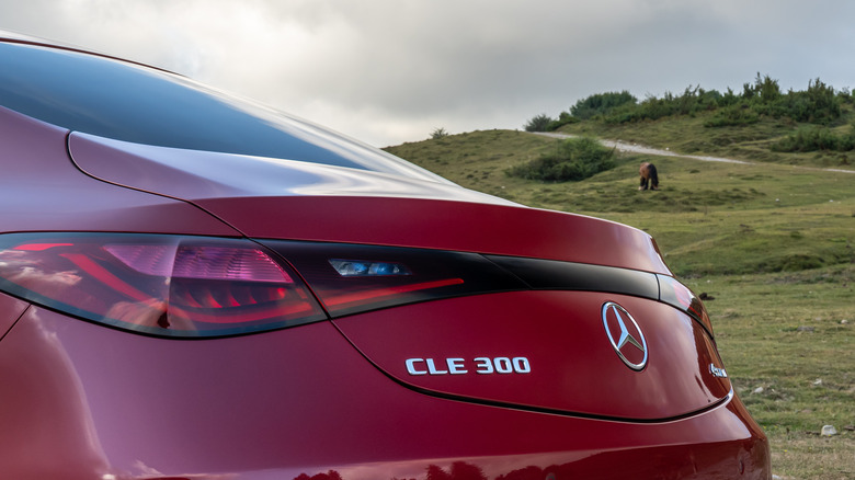 2024 Mercedes-Benz CLE 300 4Matic in red