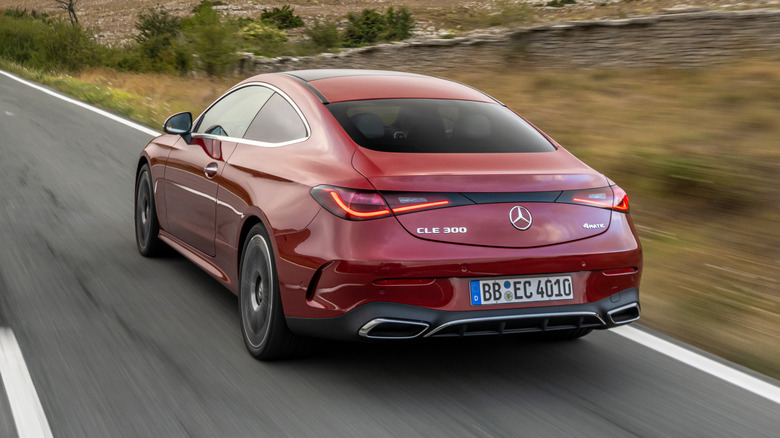 2024 Mercedes-Benz CLE 300 4Matic in red
