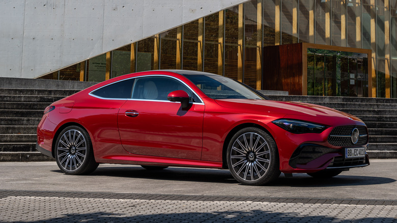 2024 Mercedes-Benz CLE 300 4Matic in red