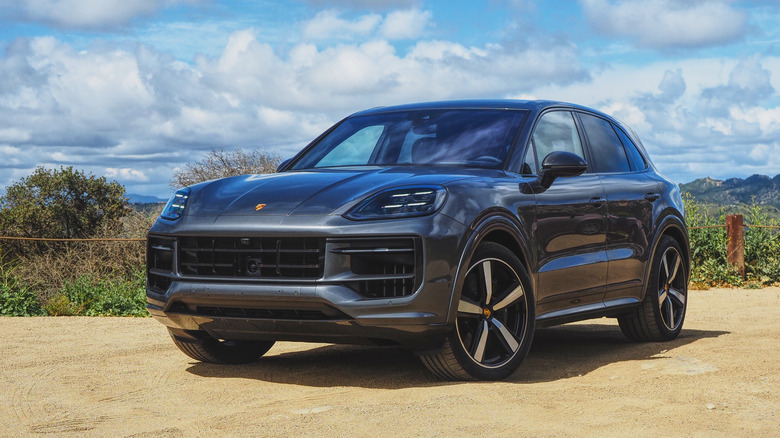 2024 Porsche Cayenne S