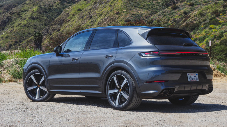 2024 Porsche Cayenne S