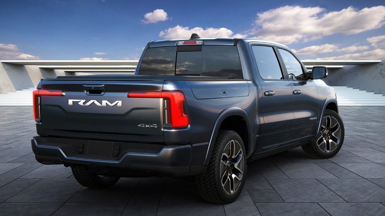 2024 Ram 1500 REV