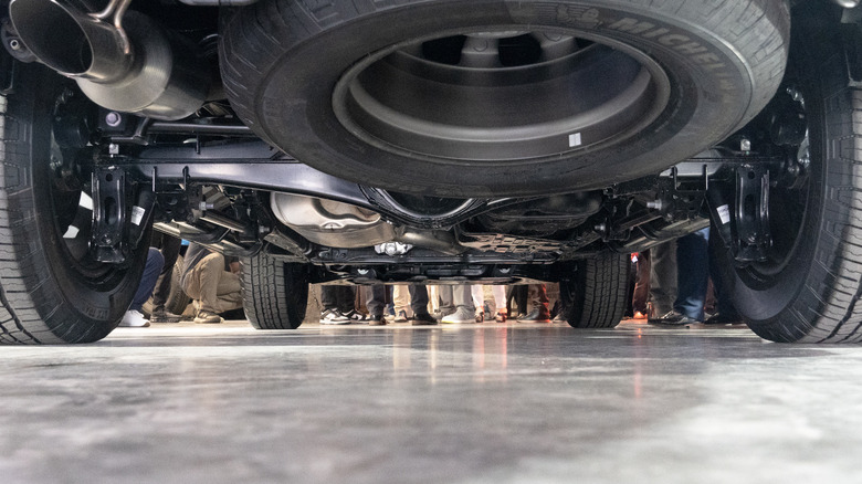 Parte inferior do Toyota Land Cruiser 2024
