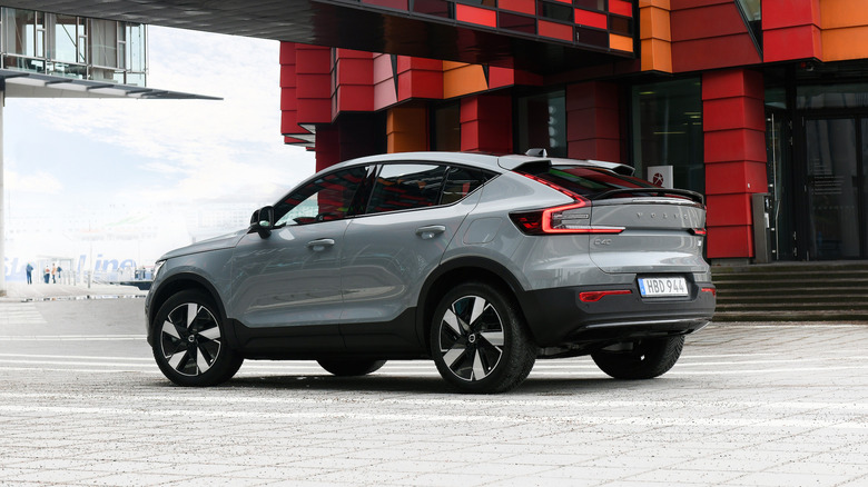 2024 Volvo C40 Recharge rear three-quarter