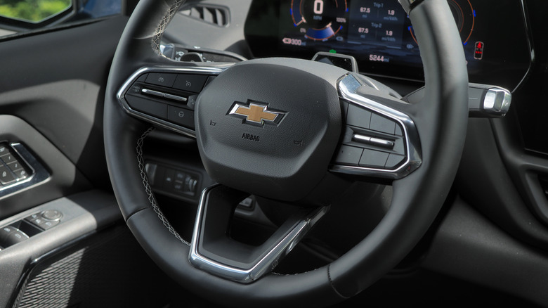 2025 Chevrolet Silverado EV steering wheel