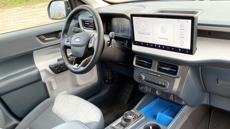 2025 Ford Maverick XLT interior