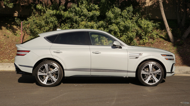 Genesis GV80 Coupe Side Profile