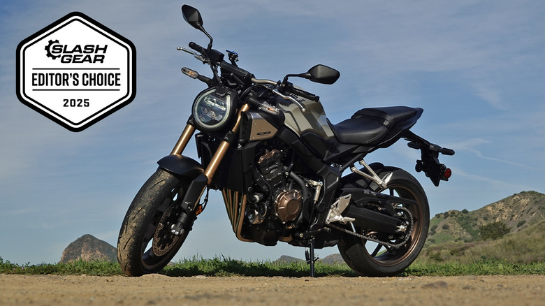 2025 Honda CB650R E-Clutch on a mountain road