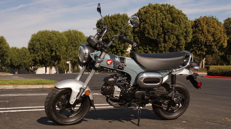 2025 Honda Dax 125 side profile
