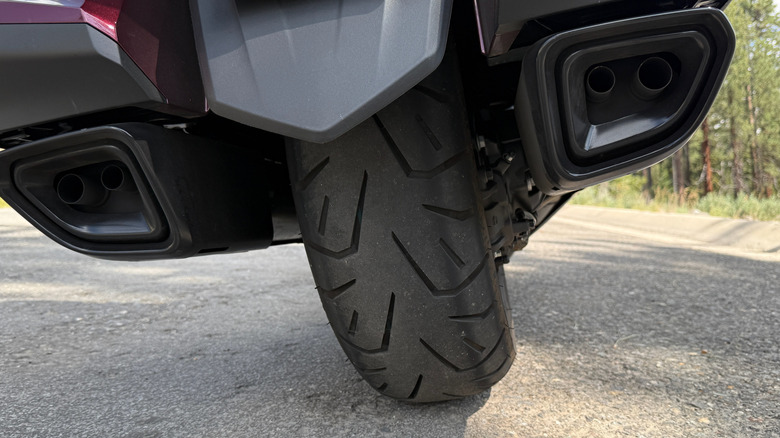 2025 Honda Gold Wing rear tire