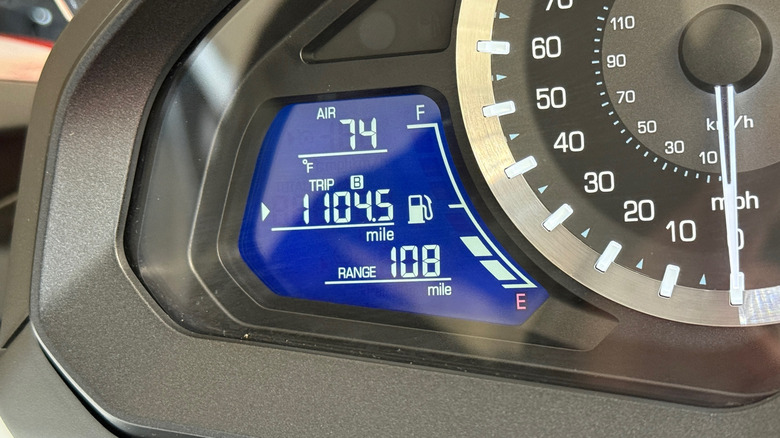2025 Honda Gold Wing odometer