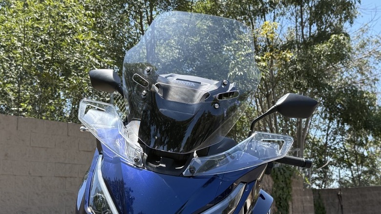 Honda NT1100 adjustable windscreen