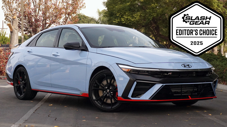 2025 Hyundai Elantra N front 3/4