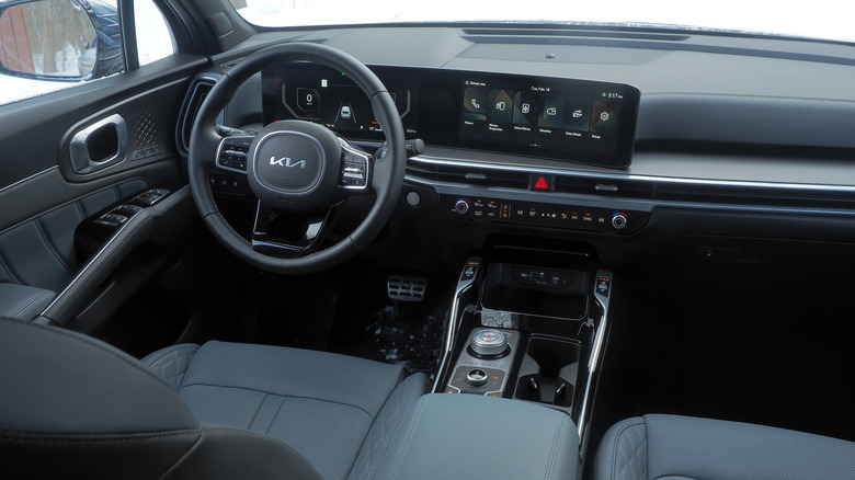 2025 Kia Sorento Hybrid dashboard