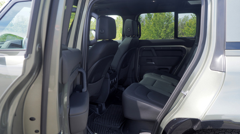 2025 Land Rover Defender 110 rear cabin