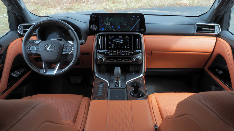 2025 Lexus LX 700h dashboard