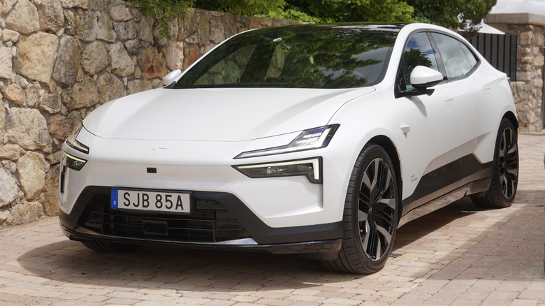 2025 Polestar 4 