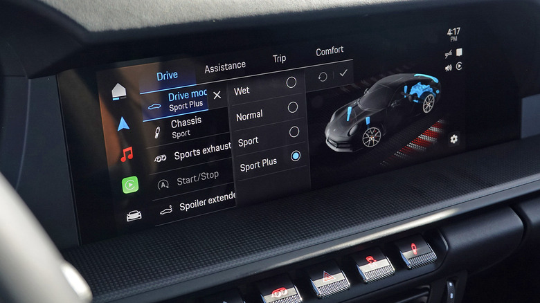 2025 Porsche 911 Carrera S drive mode screen