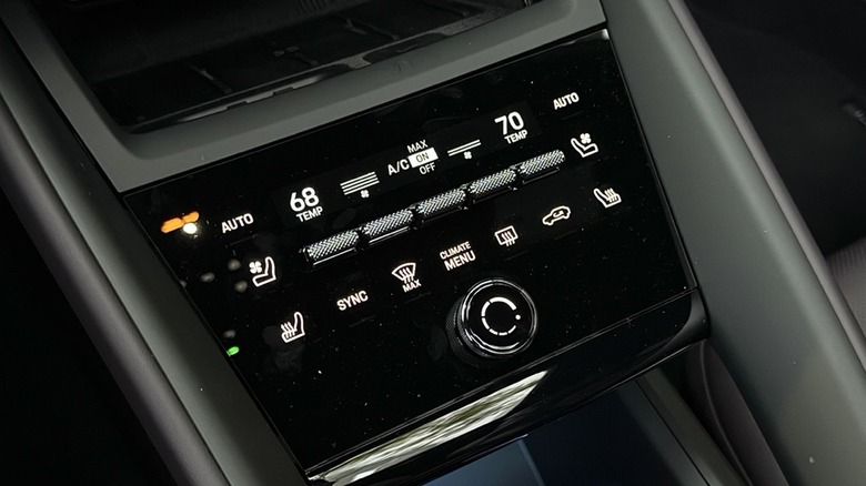 2025 Porsche Macan 4S Electric