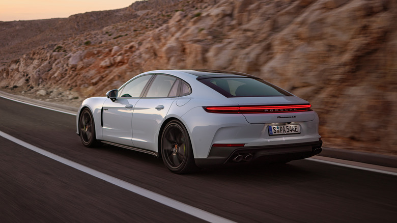 2025 Panamera E-Hybrid